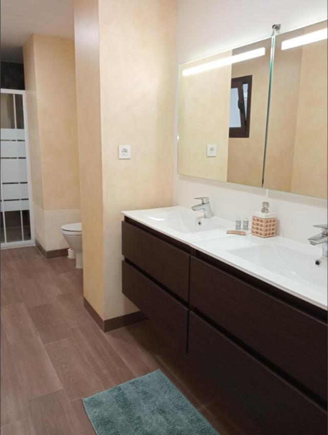 Beach Side Apartment -Estepona Zewnętrze zdjęcie